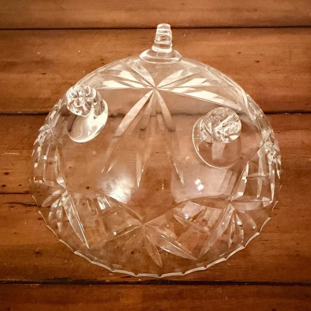 Vintage Crystal‎ Cut Glass Footed Fruit Bowl With Scalloped Edges 9